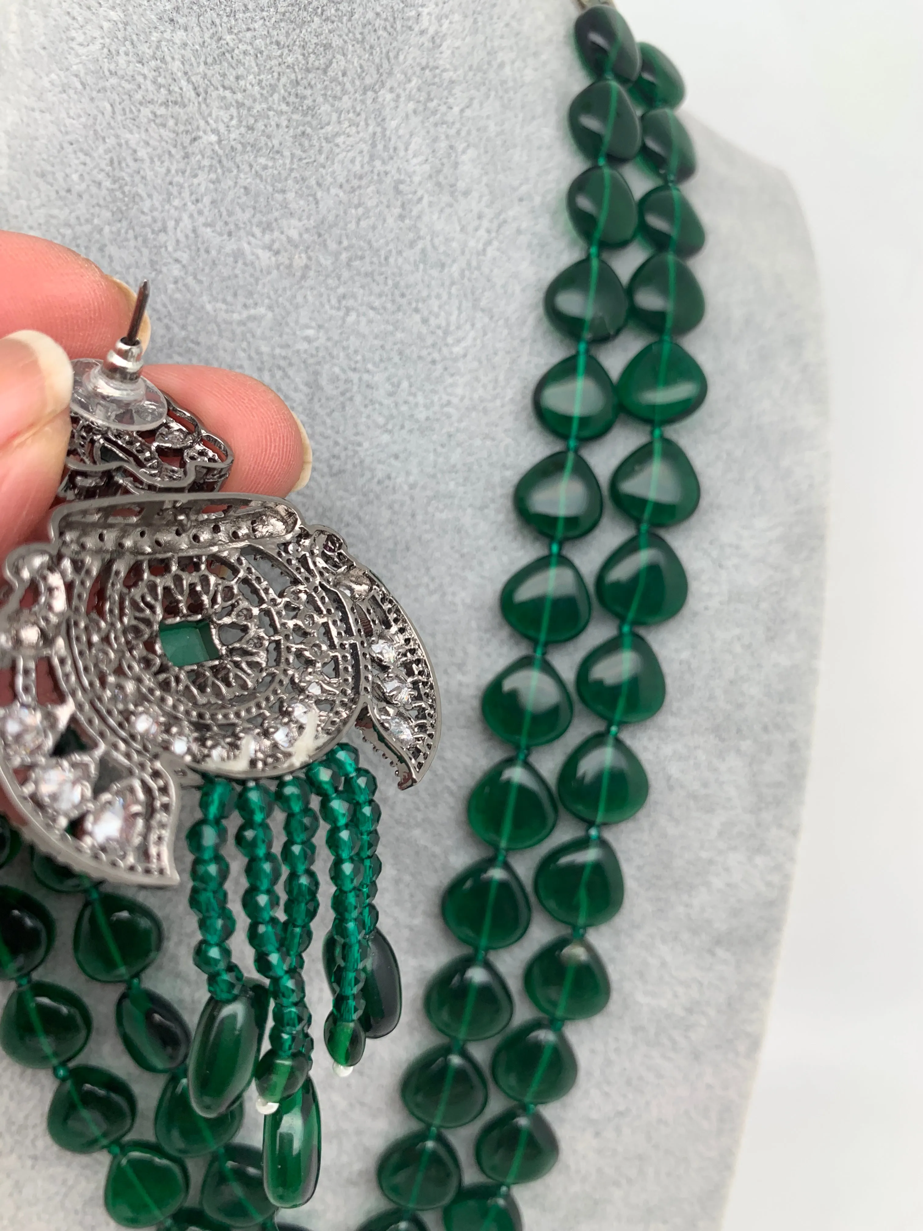 AD Green Stone Green Beads Victorian Pendent Green Beads Long Mala