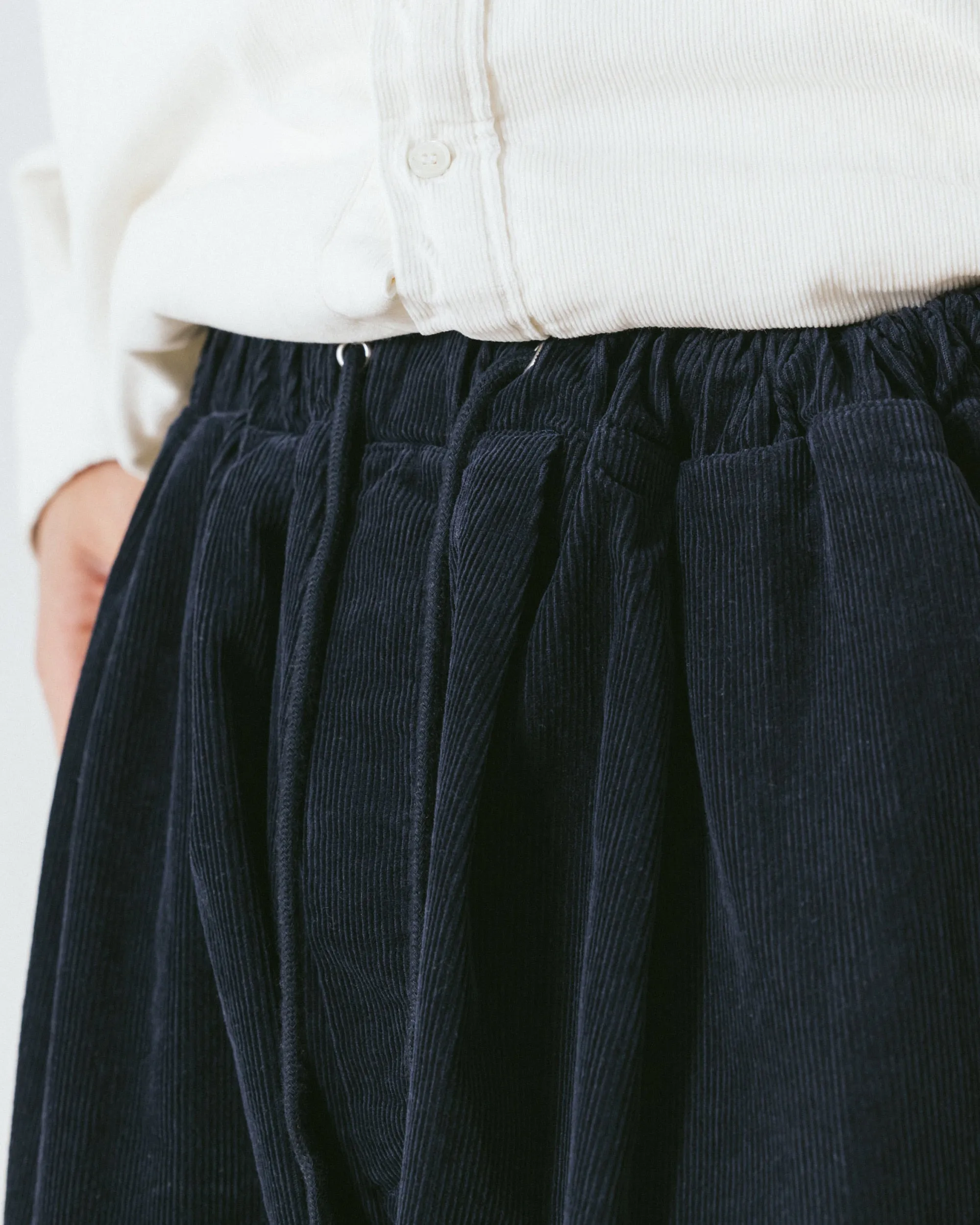CORDUROY OBLIQUE CARGO BALLOON PANTS - NAVY