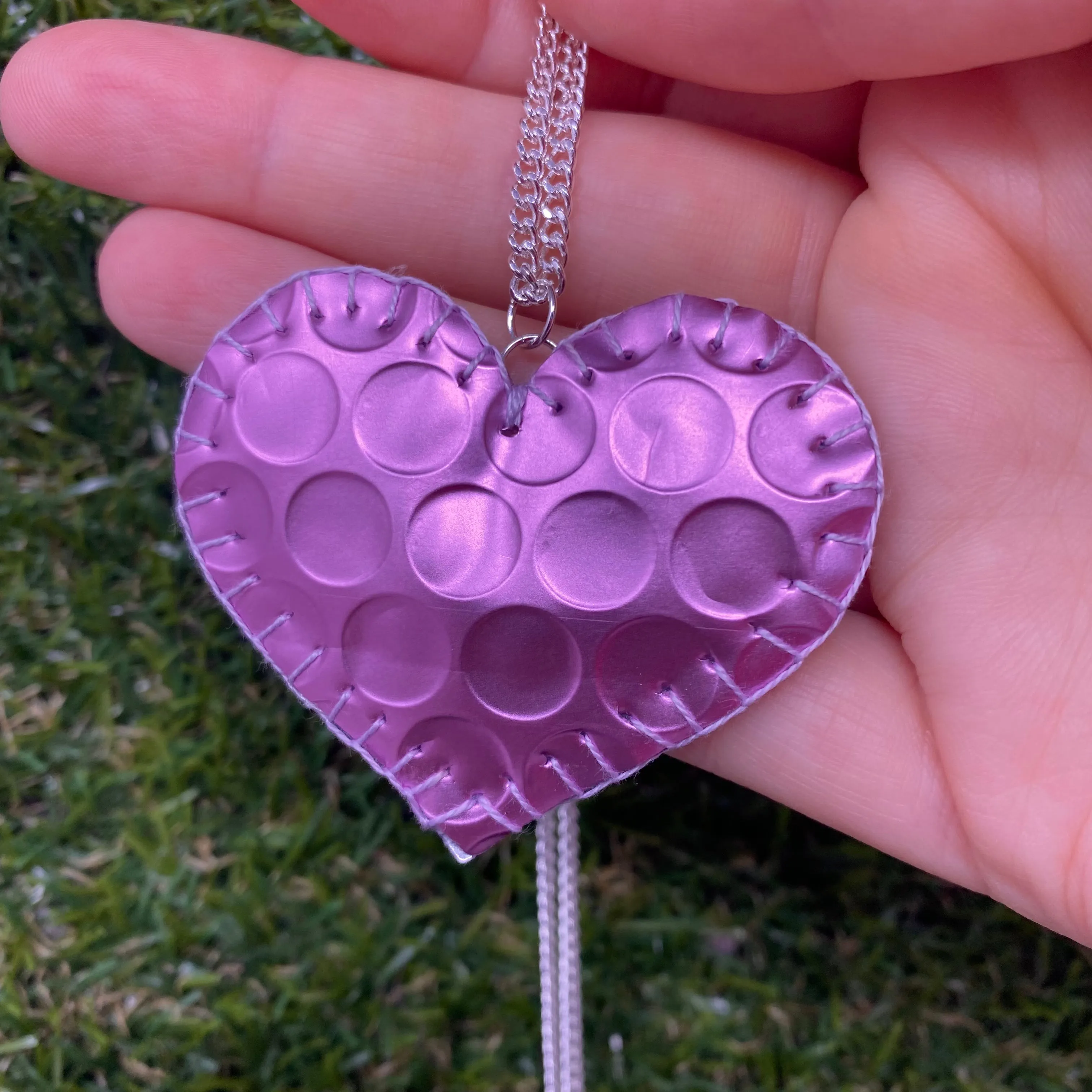 Holographic heart pendants
