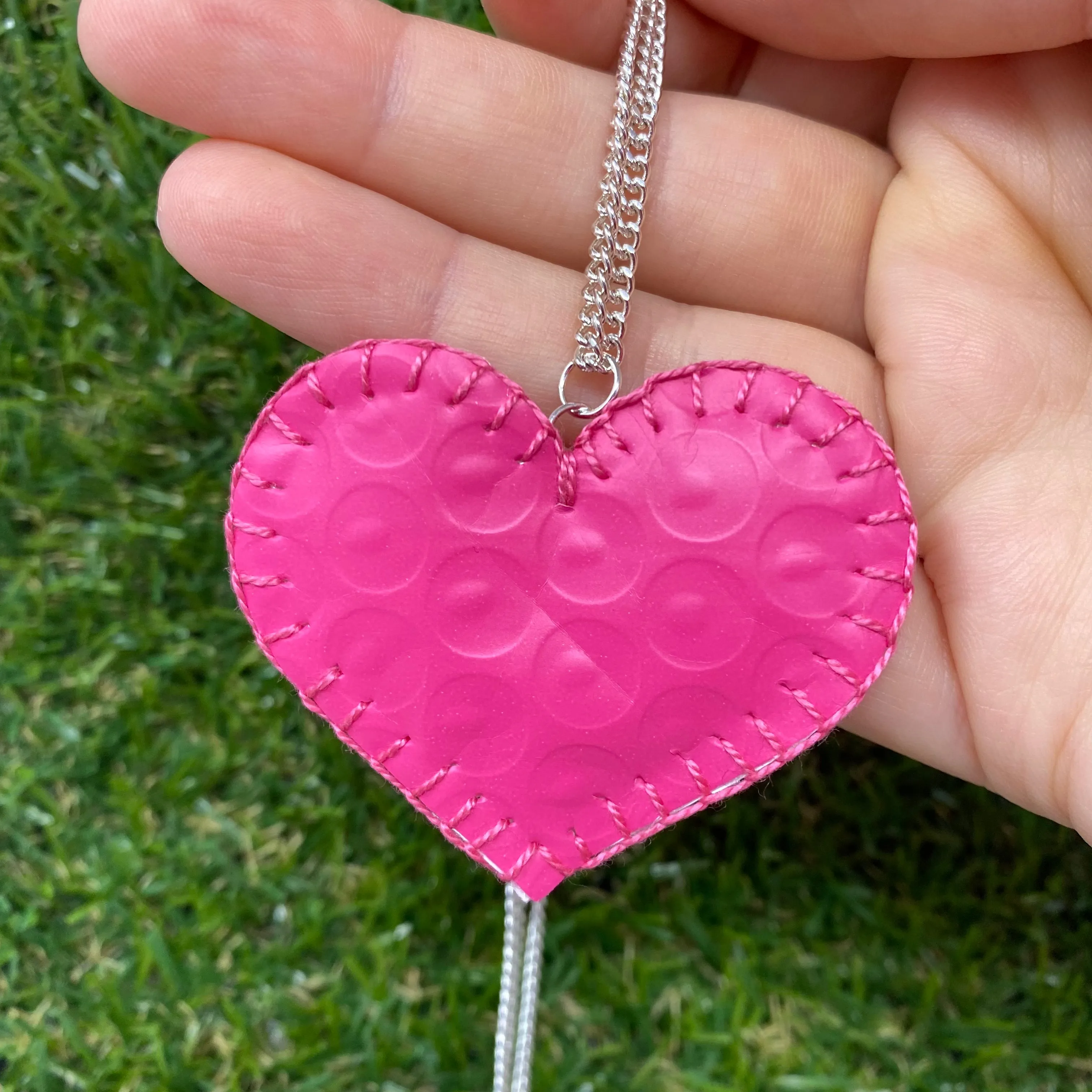 Holographic heart pendants