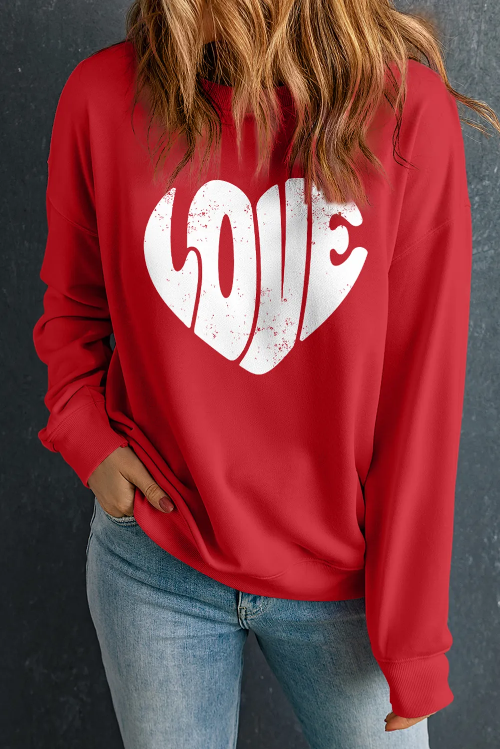 Red Retro Heart-shape LOVE Letter Graphic Crewneck Sweatshirt